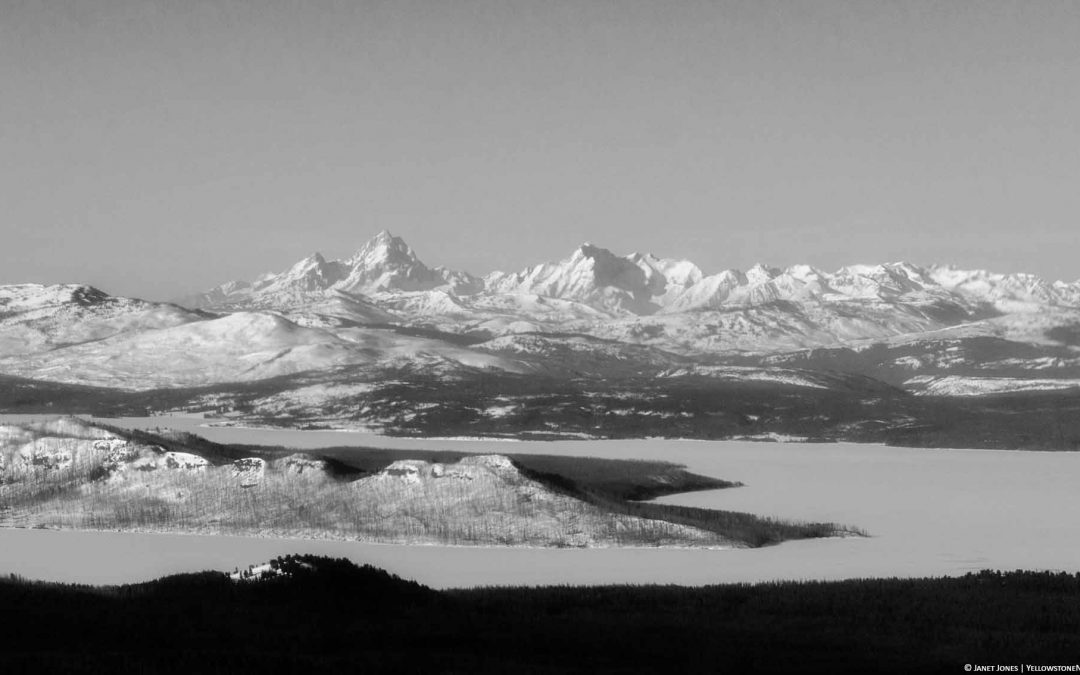 Taking a Flight over Yellowstone – May 2017